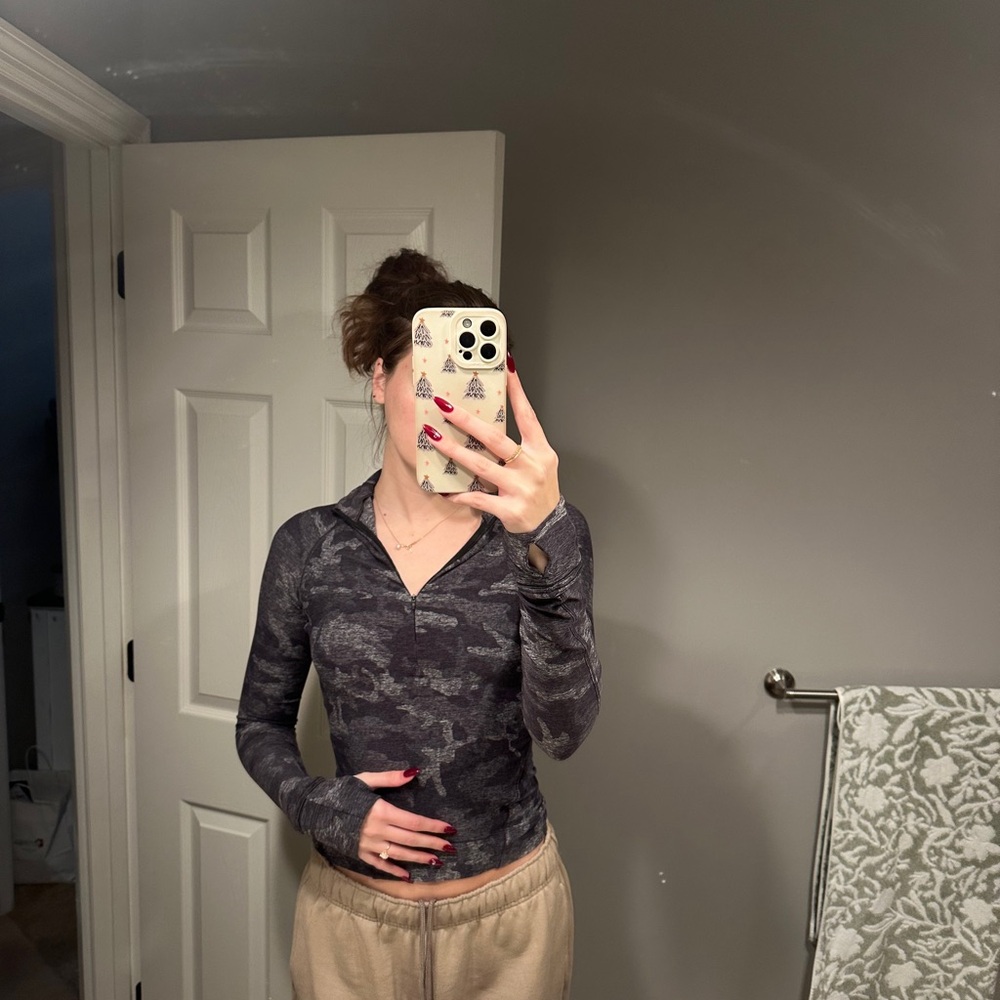 Lululemon Half Zip Camo